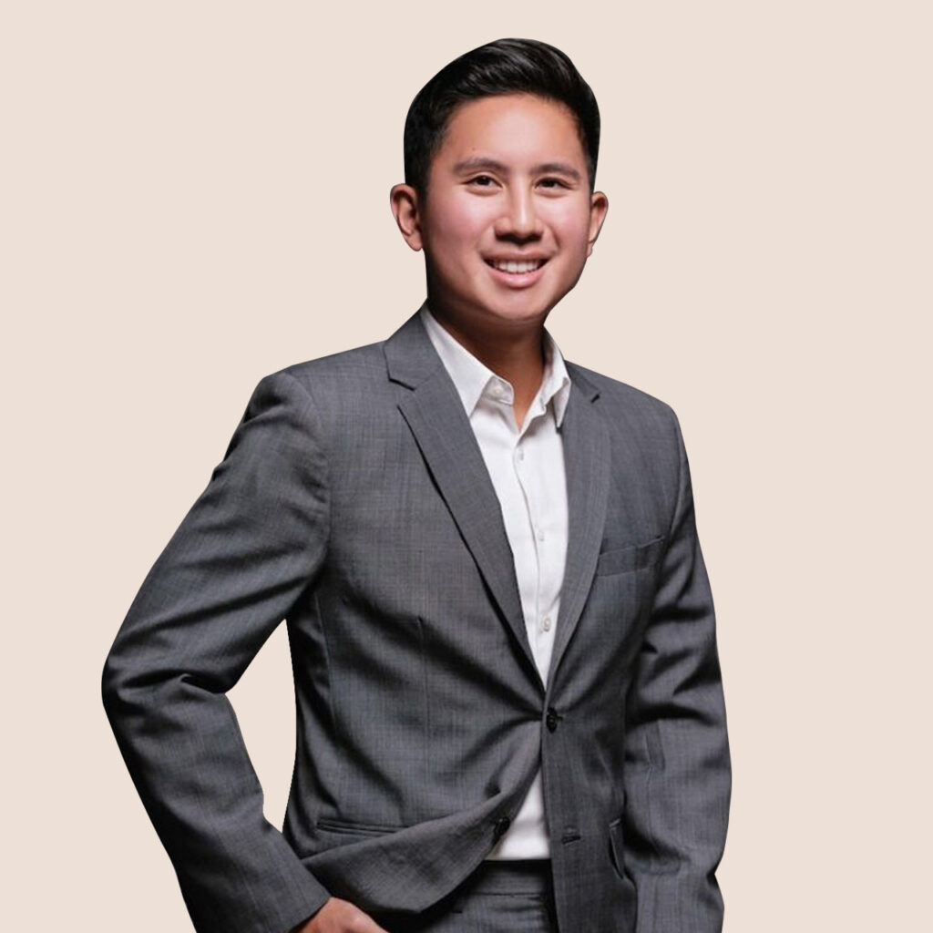 Paolo Vera as Contributing Editor for Business, Tech & Politics